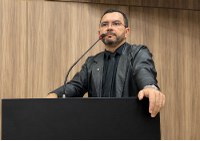 Demandas dos bairros e transporte estudantil ganham destaque na tribuna