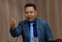 Caio Cordeiro enfatiza liminar contra empresa de transporte e afirma que decisão reforça demandas da população