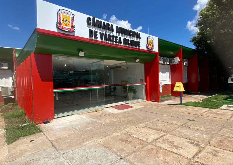 Câmara de Várzea Grande define pauta com LOA e projetos sociais