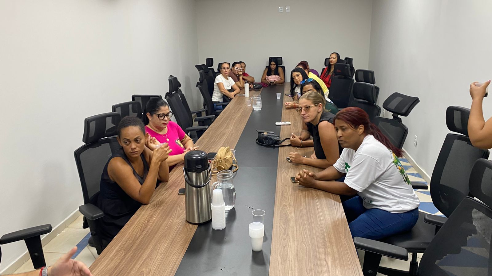 Câmara discute seletivo e desligamentos com profissionais da enfermagem