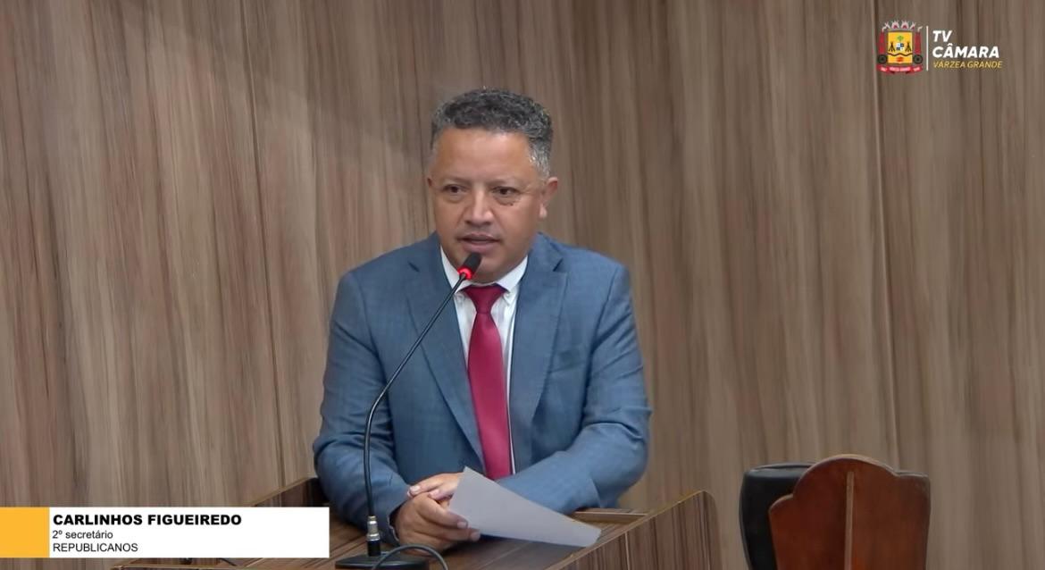 Carlinhos Figueiredo destaca avanços na regularização fundiária em Várzea Grande