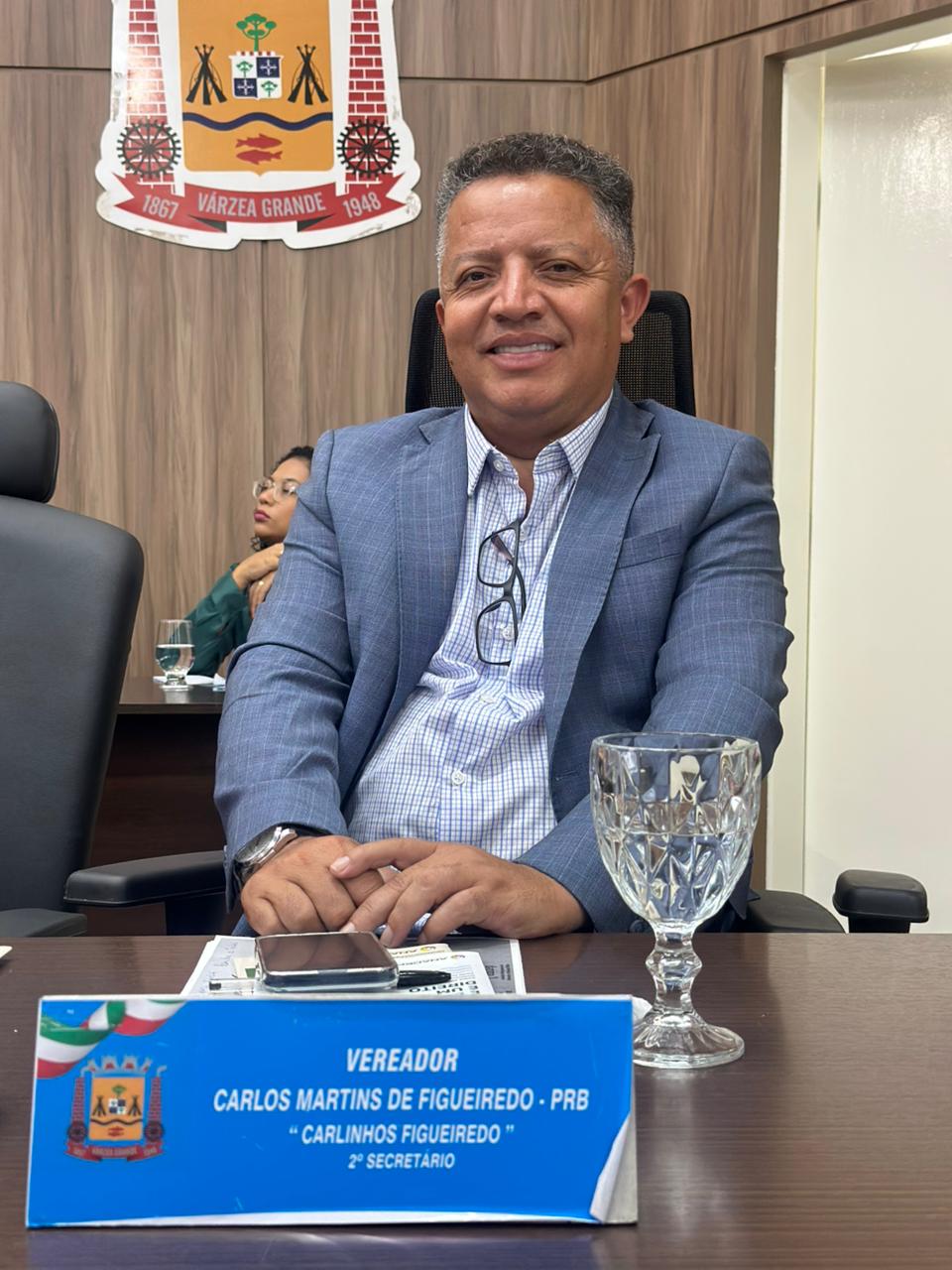 Carlinhos Figueiredo destaca Tarifa Social e a importância do acesso Universal à Água Potável