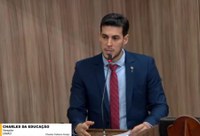 Charles da Educação destaca participação em encontro nacional e cobra valorização de profissionais da rede municipal