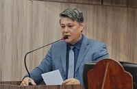 Em reconhecimento, presidente da Câmara elogia Samir Katumata por liderança no governo