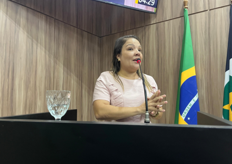Gisa Barros destaca demandas de mobilidade e manutenção viária