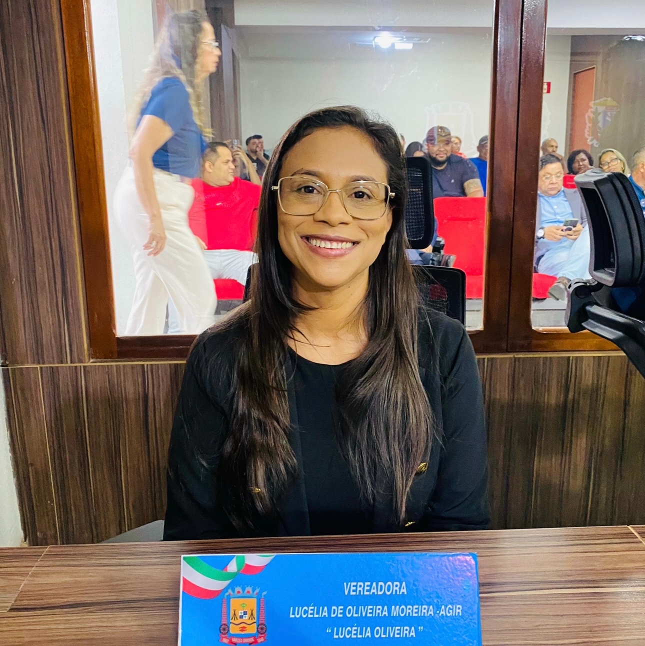 Lucélia Oliveira e Dr. Miguel viabilizam emenda para aquisição de ônibus escolar em Várzea Grande