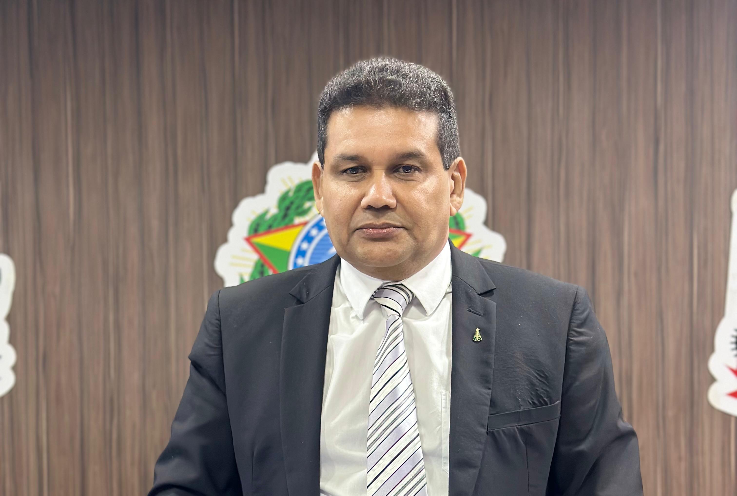 Presidente destaca importância do diálogo ao receber prefeita de Várzea Grande