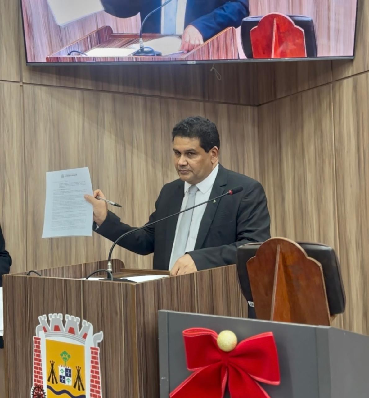 Presidente Wanderley Cerqueira anuncia três projetos de lei voltados às pessoas idosas 