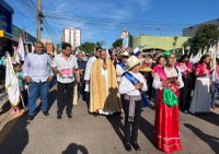 Procissão marca abertura das festividades de 159 anos em VG