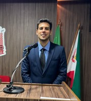 Projeto do vereador Charles da Educação que institui o Parlamento Jovem é sancionado pelo executivo