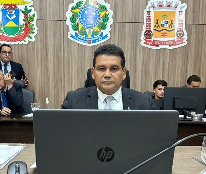 Wanderley Cerqueira alerta para inconsistências em projeto e reforça compromisso com responsabilidade fiscal e valorização dos servidores